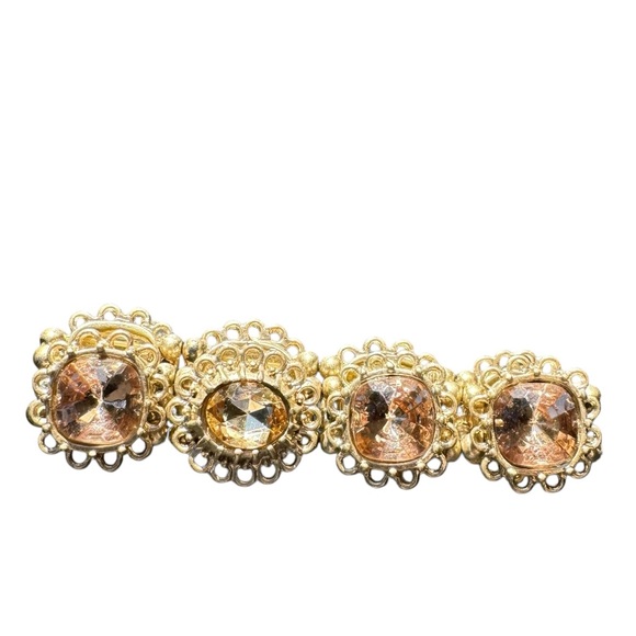 Gold accent stretchy bracelet - Picture 1 of 4